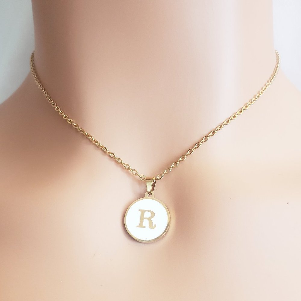 Initial R Gold Necklace - Picture 1 of 1